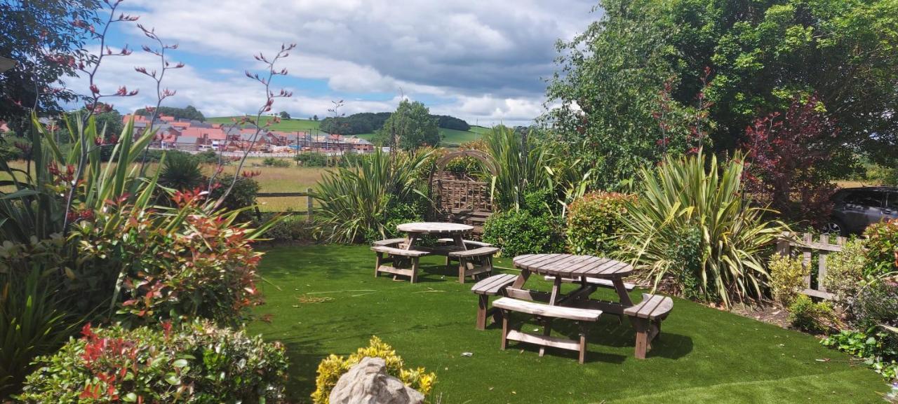 Meadow Farm Redditch By Marstons Inns Exterior photo
