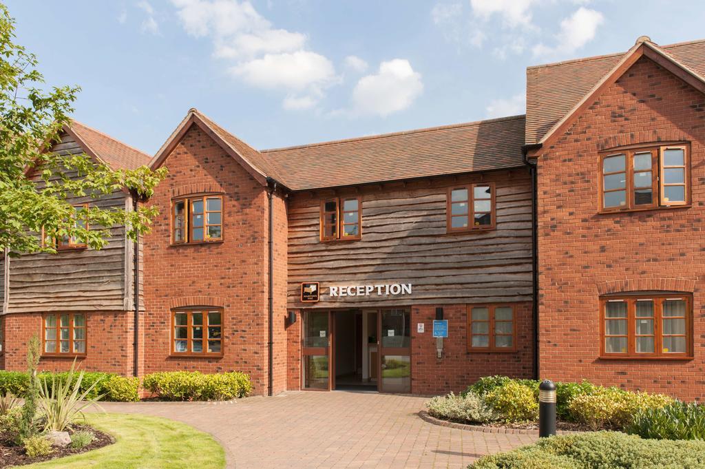 Meadow Farm Redditch By Marstons Inns Exterior photo